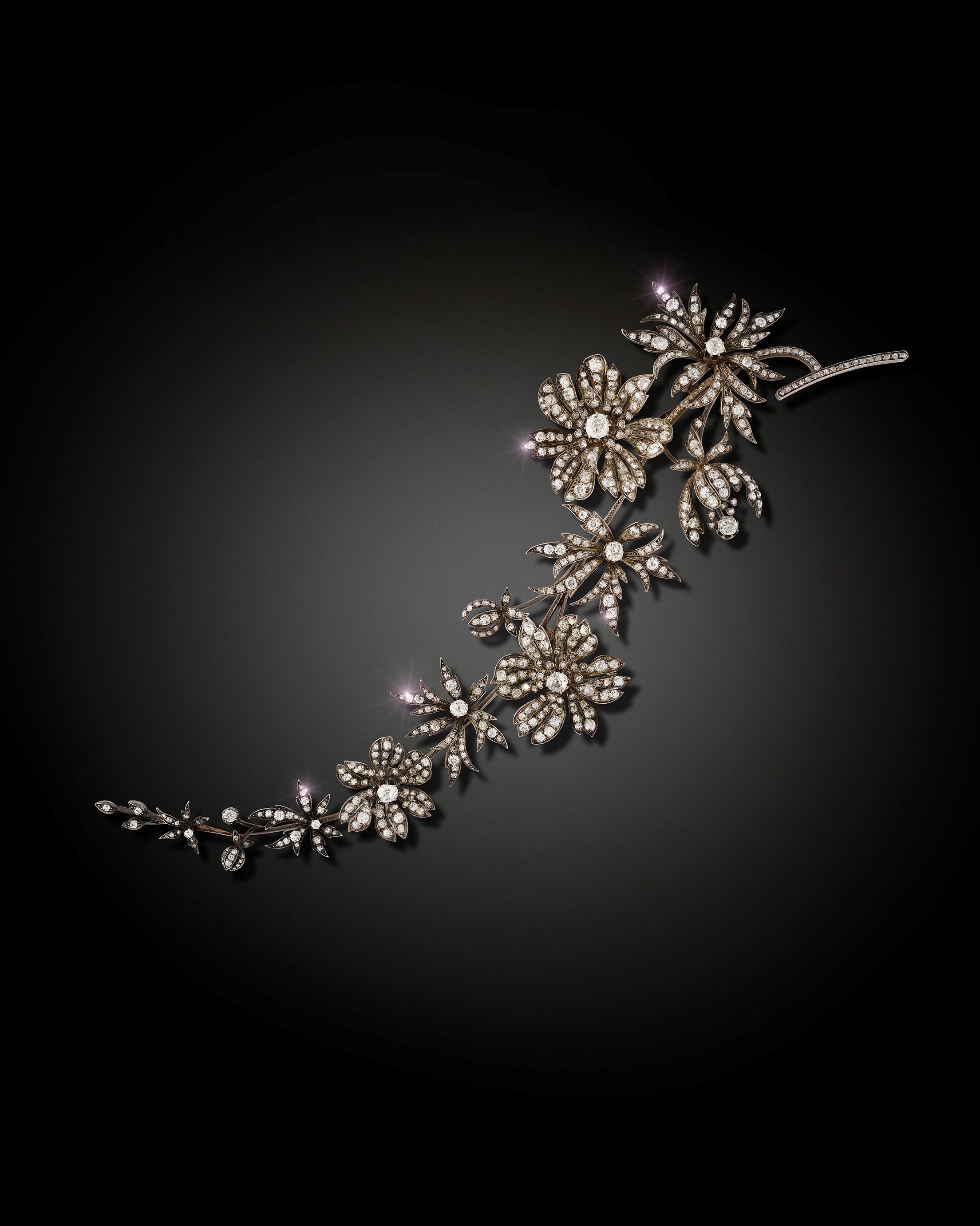 A traine de corsage by Alphonse Auger