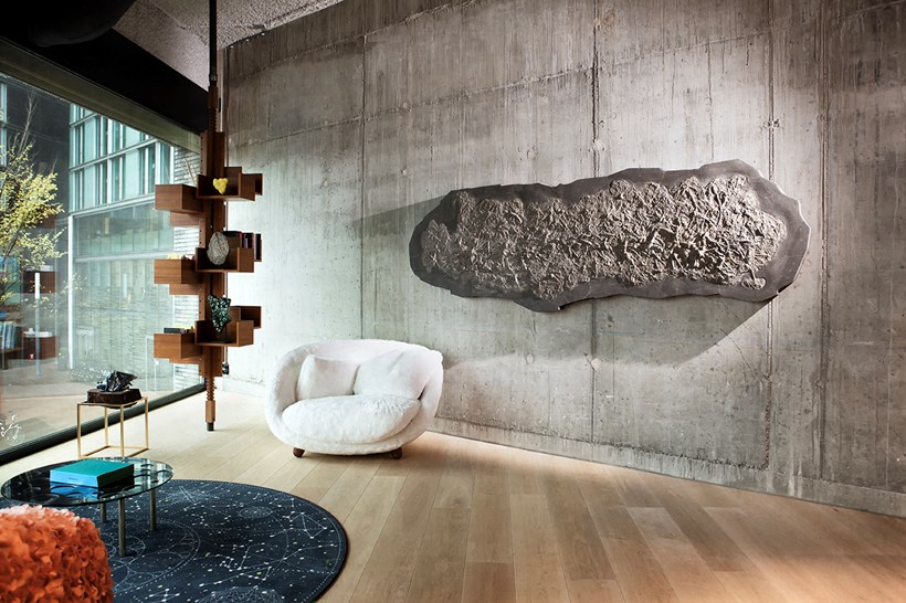 Stone gallery
