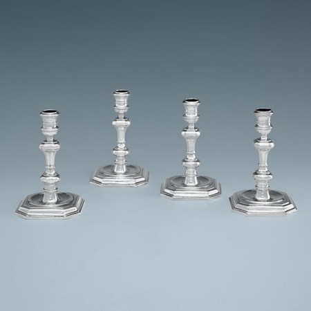selected img