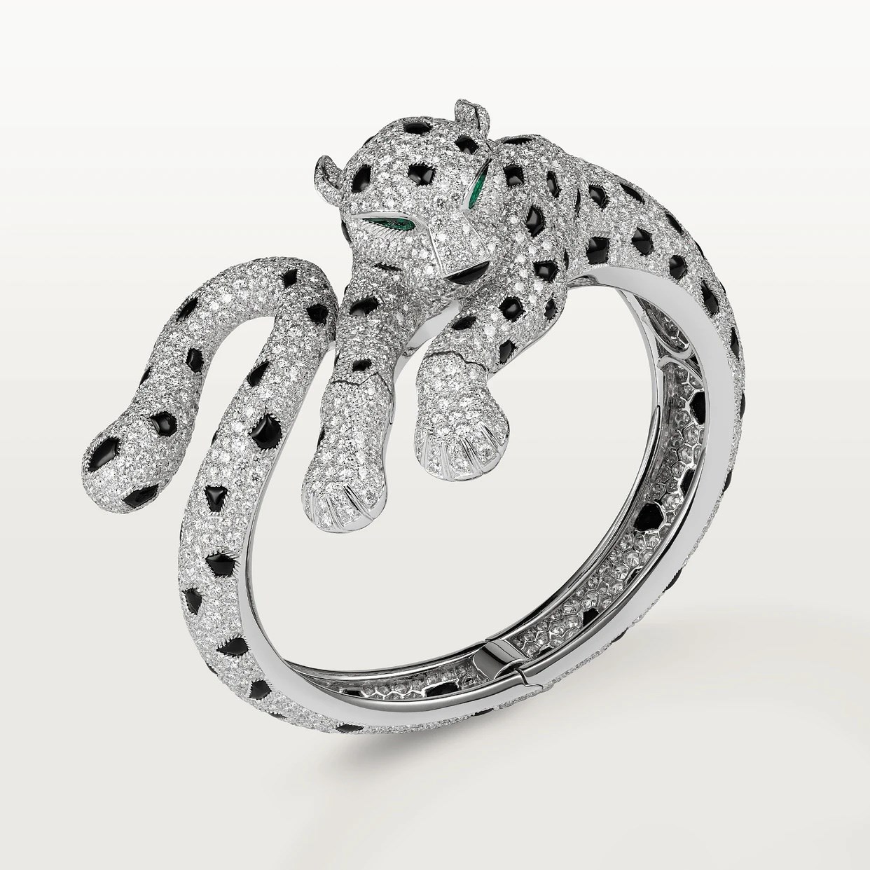 Cartier’s Iconic Cat